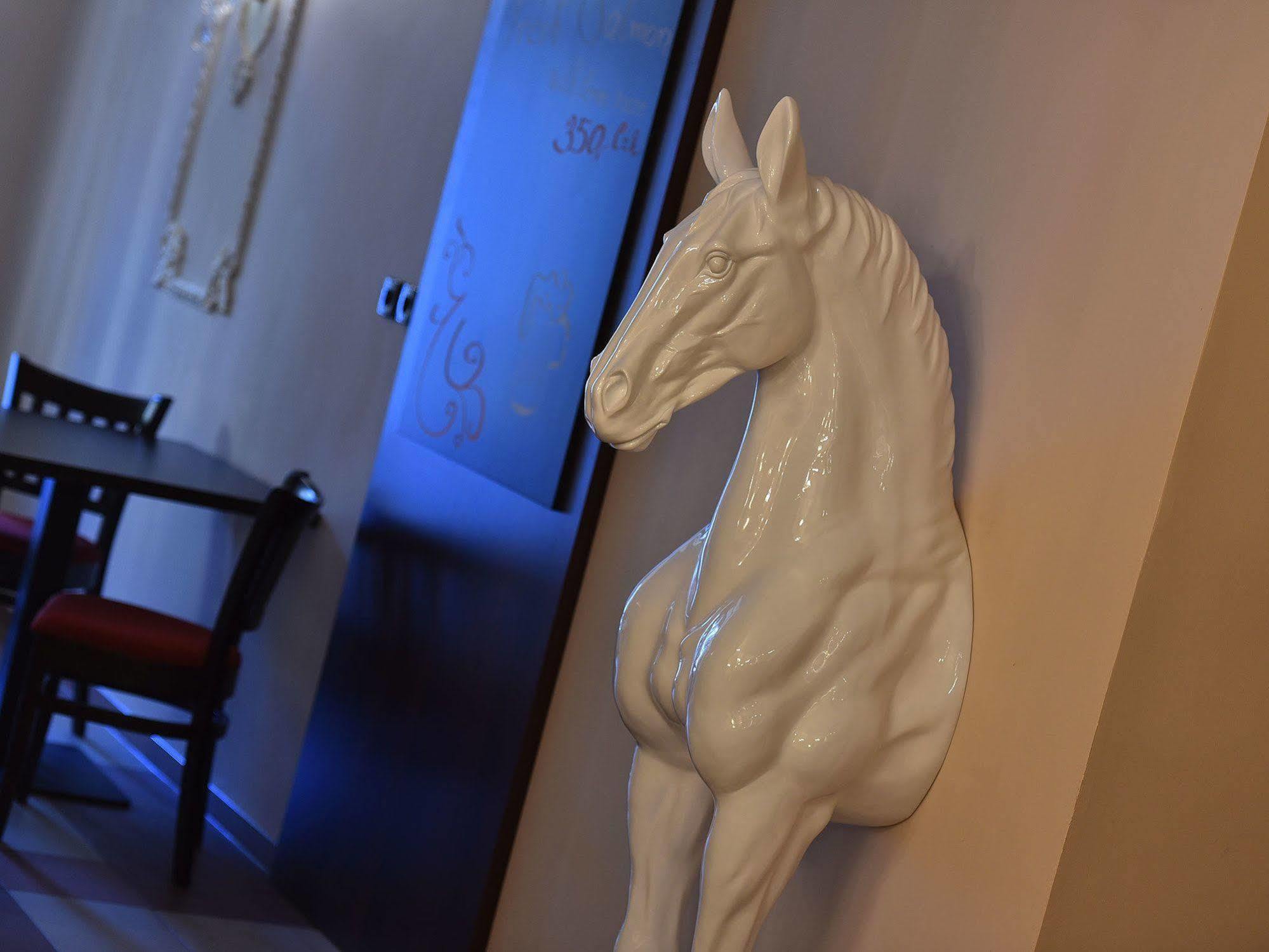 Ea Hotel Jessenius Karlsbad Buitenkant foto