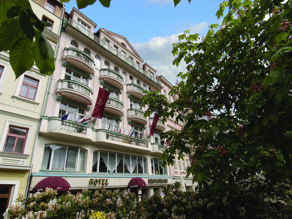 Ea Hotel Jessenius Karlsbad Buitenkant foto